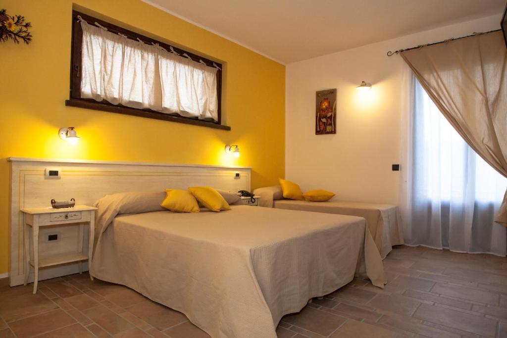 Agriturismo La Dimora Del Contadino Mondovì Δωμάτιο φωτογραφία