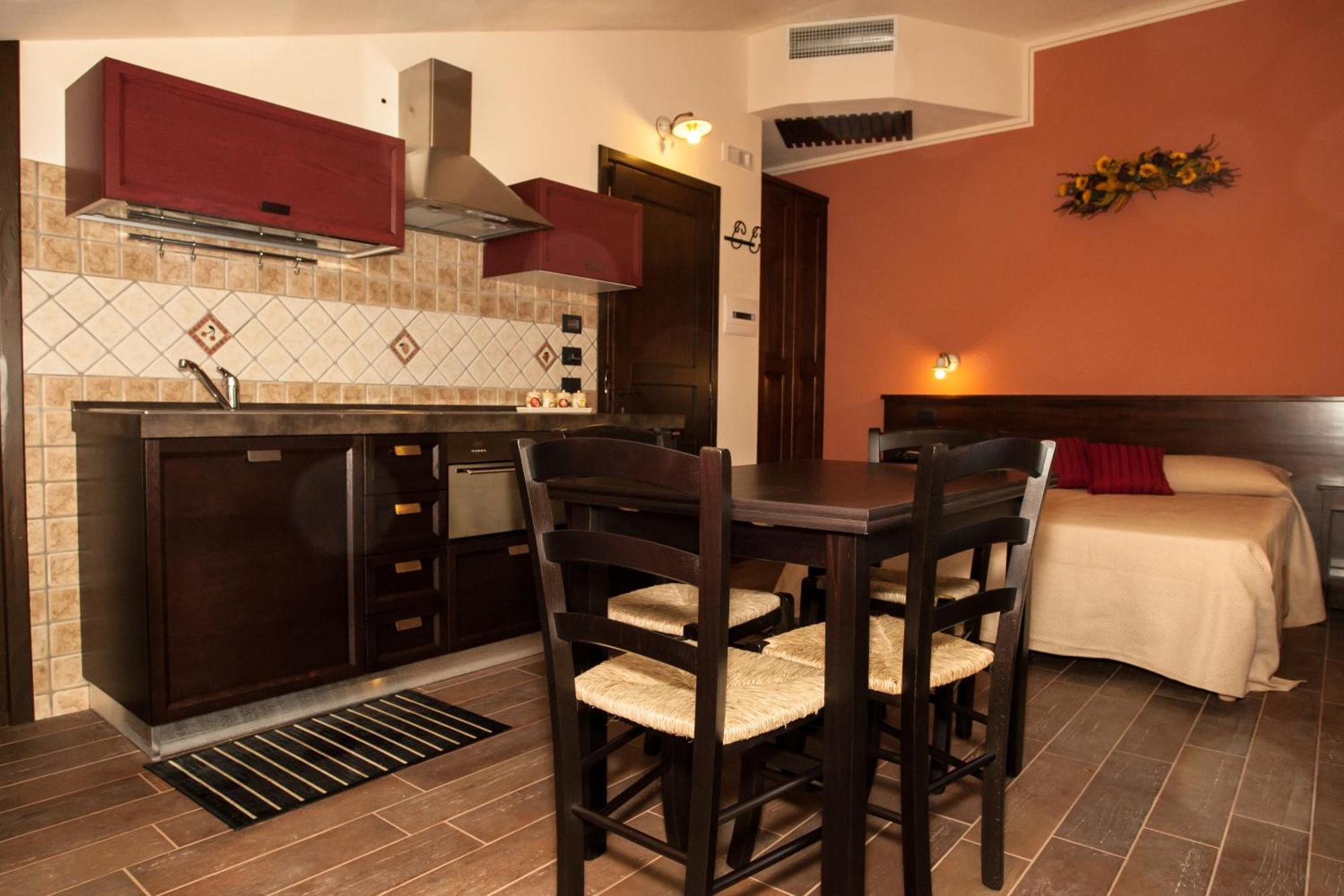 Agriturismo La Dimora Del Contadino Mondovì Εξωτερικό φωτογραφία
